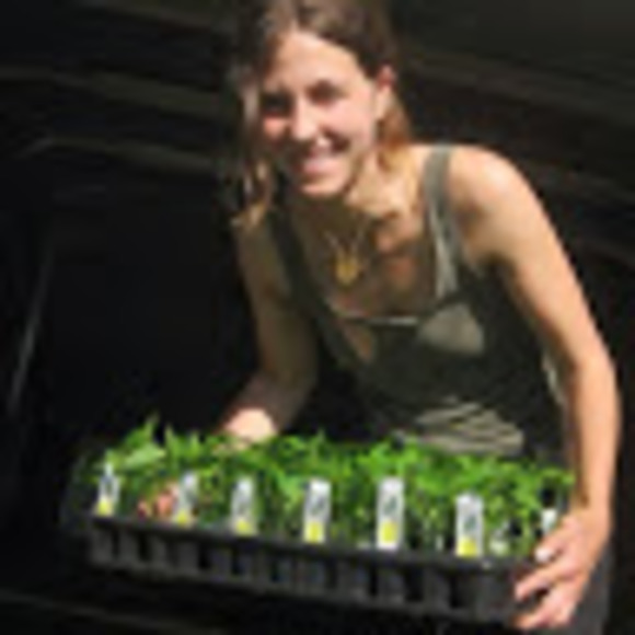 Meet your Posher, Caro - Picture 1 of 1